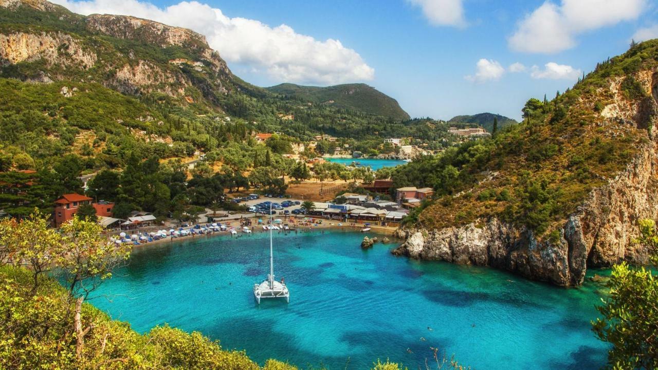 Antonela Sunshine Apartment By Corfu Escapes Perama  Eksteriør billede